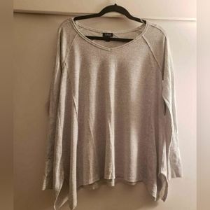 Brand New Women's Large long sleeve a.n.a top.
